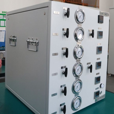  桌面式气路系统